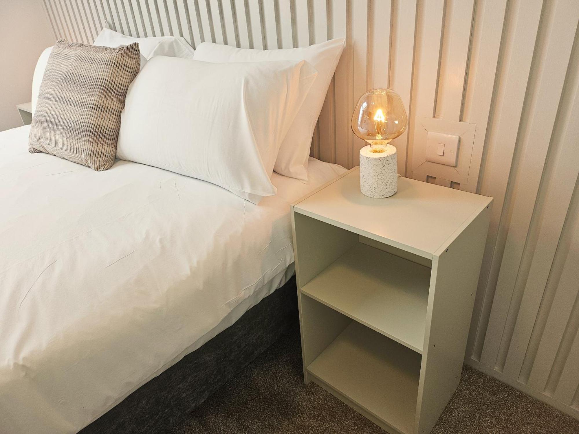Tatlers Guest House 罗斯康芒 外观 照片