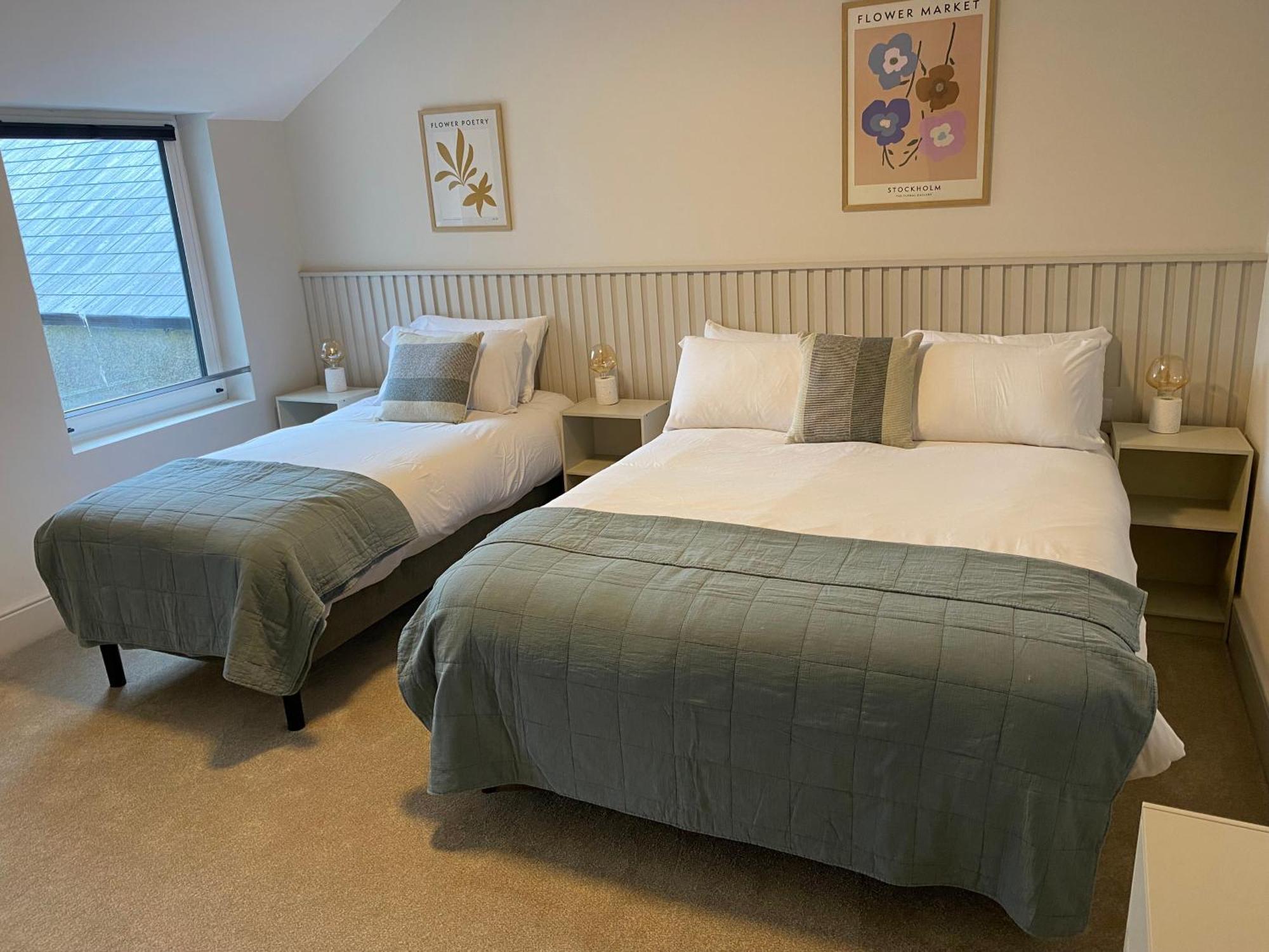 Tatlers Guest House 罗斯康芒 外观 照片